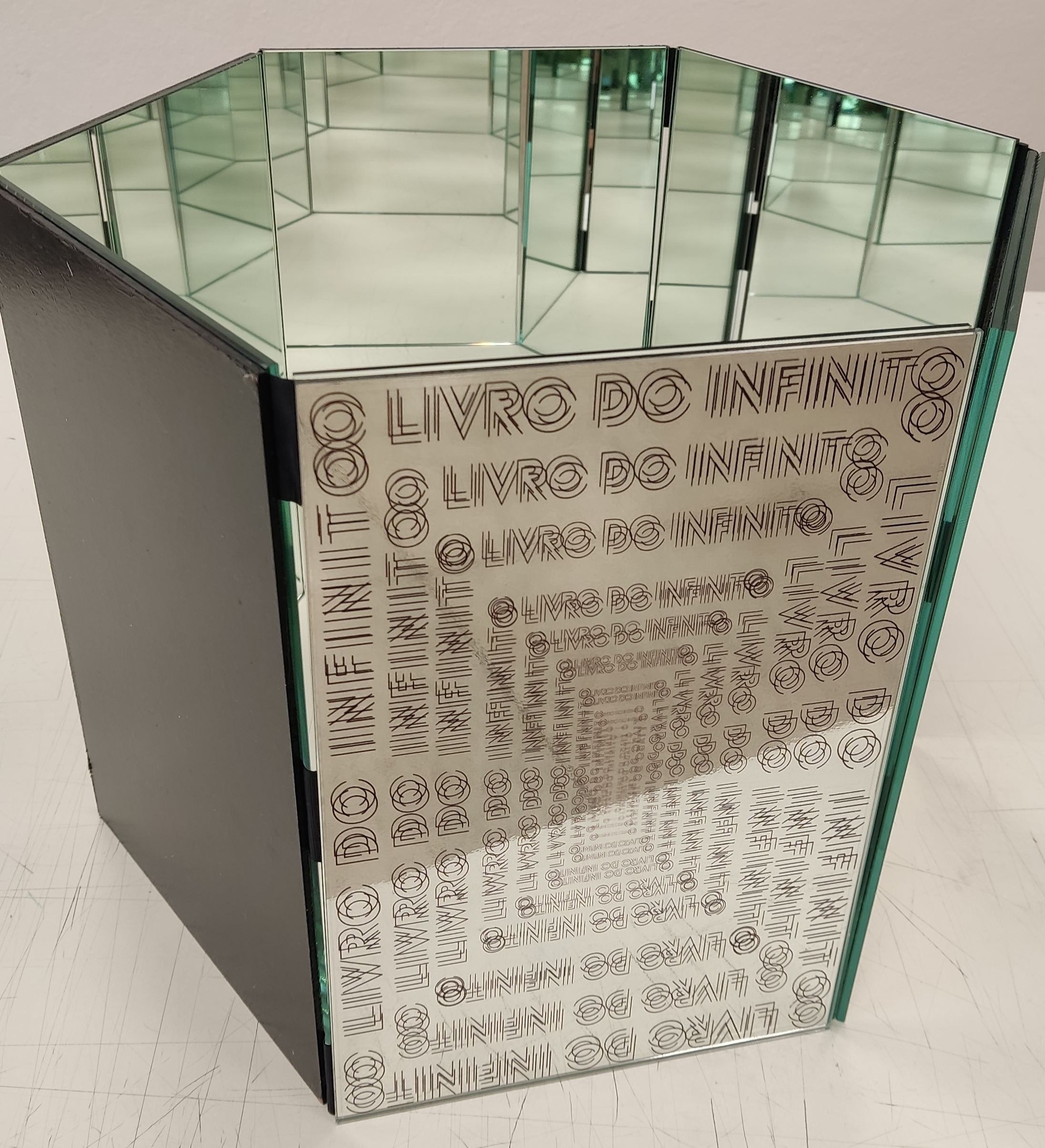 O Livro do Infinito — imagem 5