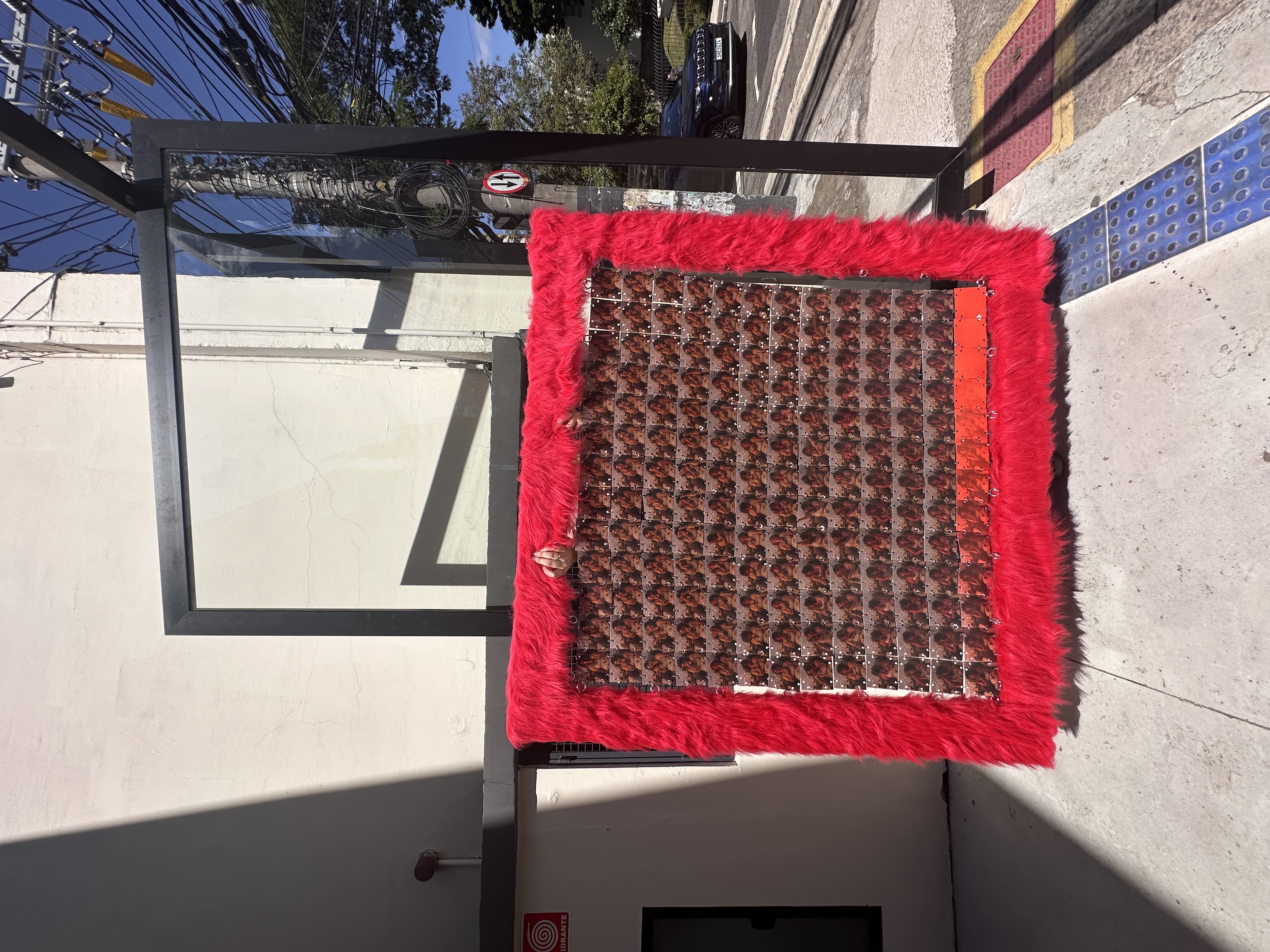 Vermelho no azul — imagem 4
